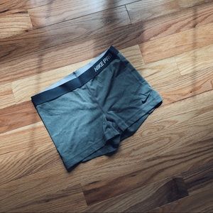 Nike Pro 3” shorts